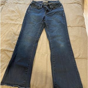 Womens Levi Strauss size 10. EUC